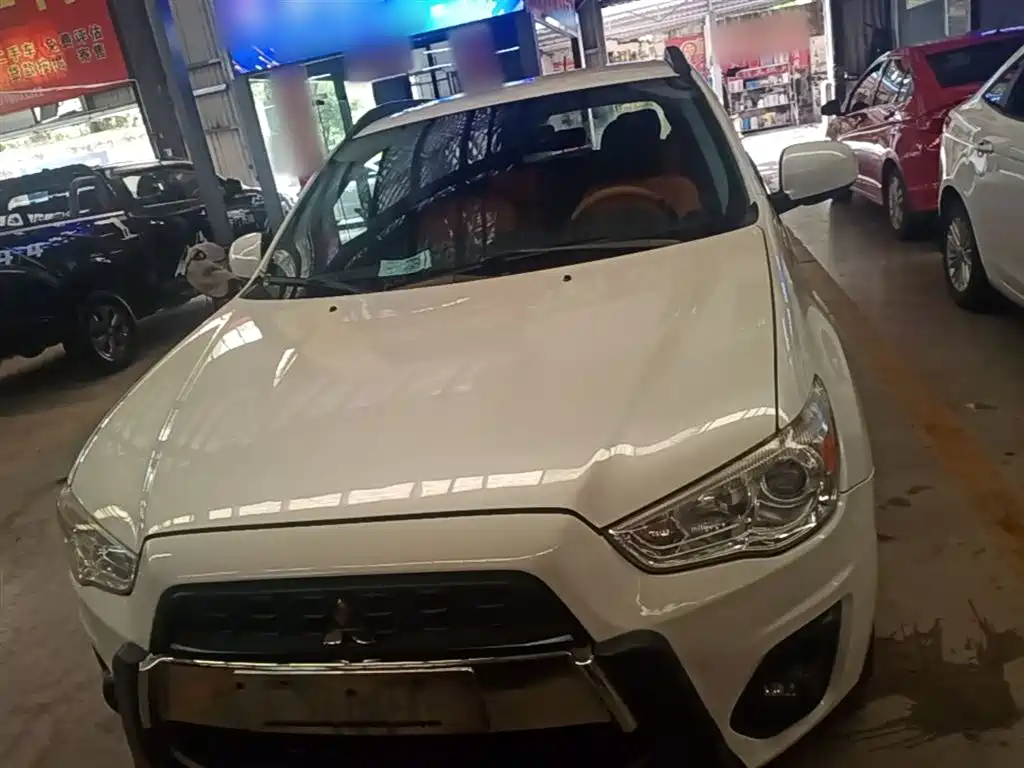 Mitsubishi ASX 2013 2.0L CVT 2WD Elite фото 3