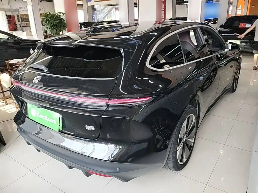 Фото 7 - NIO ET5T