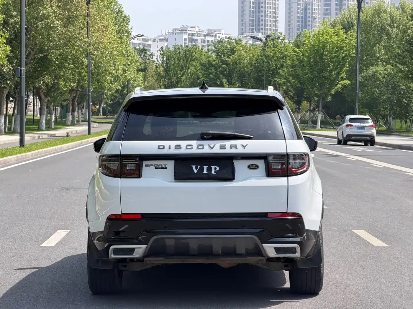 Land Rover Discovery Sport 2020 249PS R-Dynamic Performance фото 13