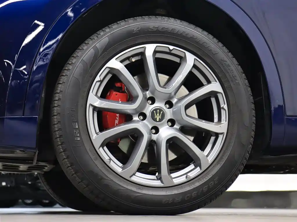 Maserati Levante 2022 2021 3.0T Standard Edition