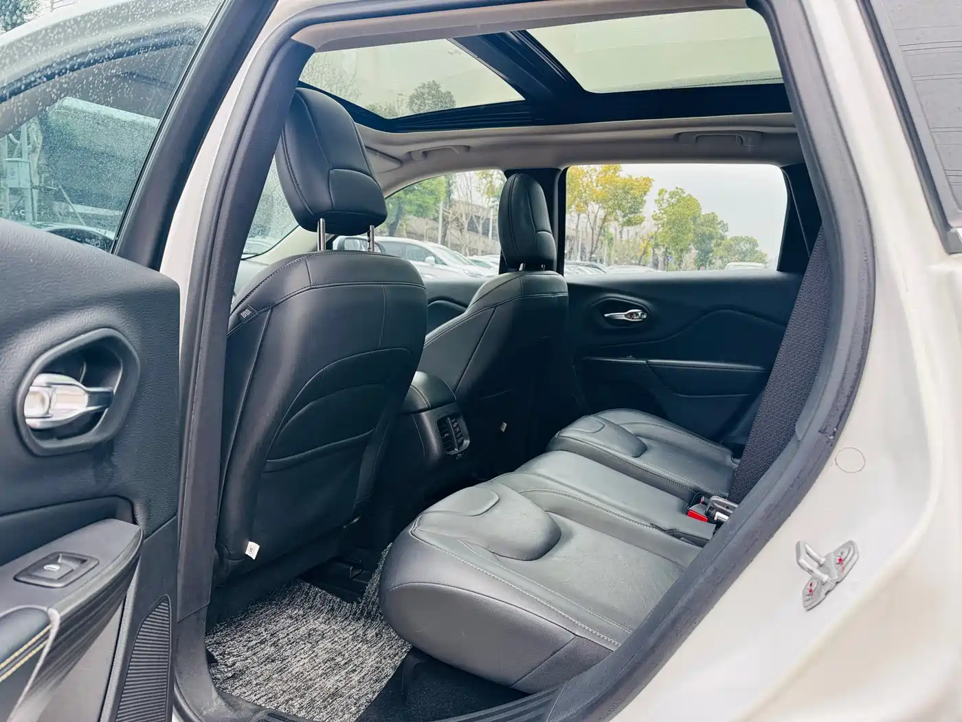 Jeep Cherokee 2018 2017 2.0L Superior Edition