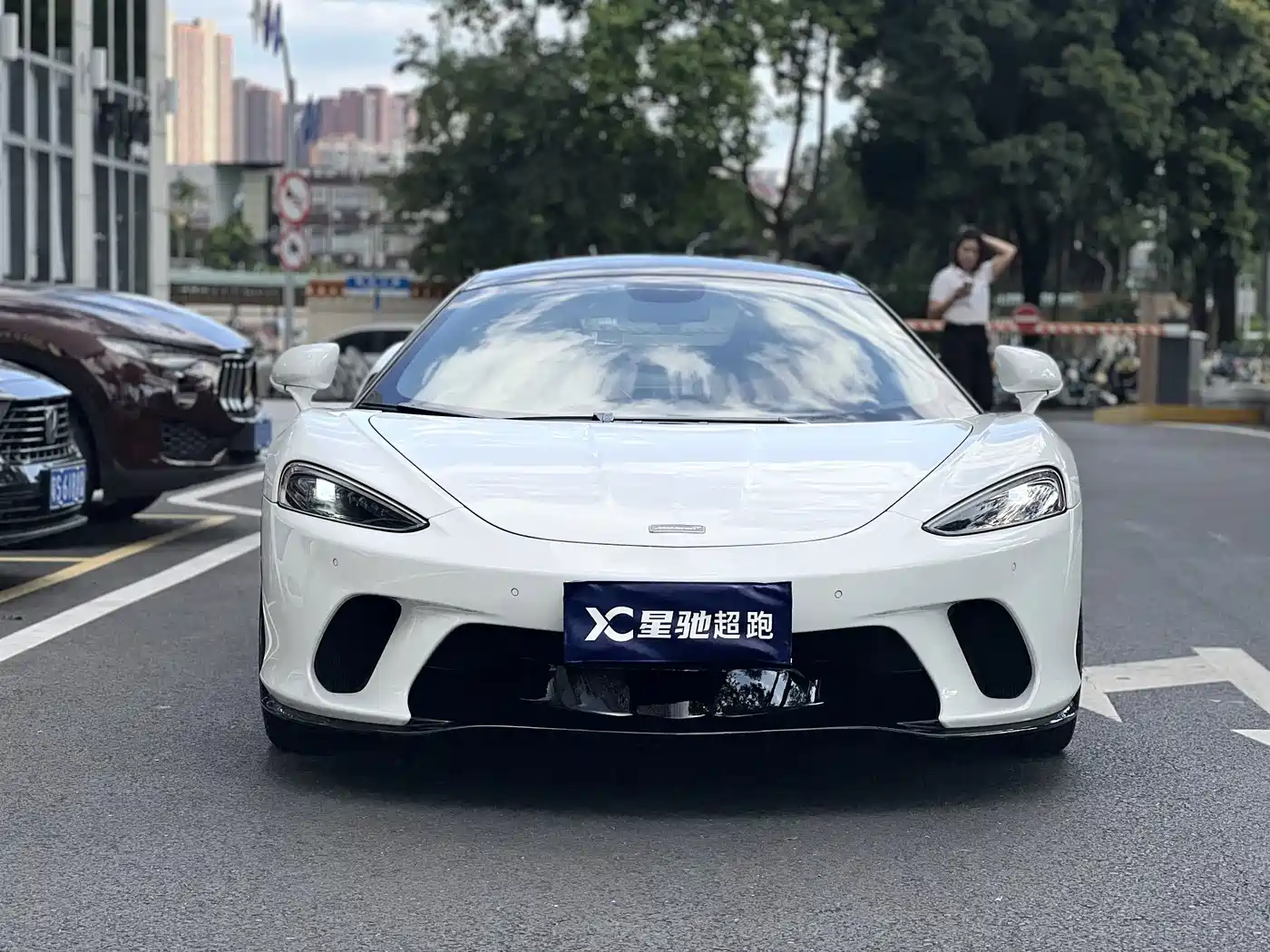 McLaren GT 2023 2023 4.0T Standard Model