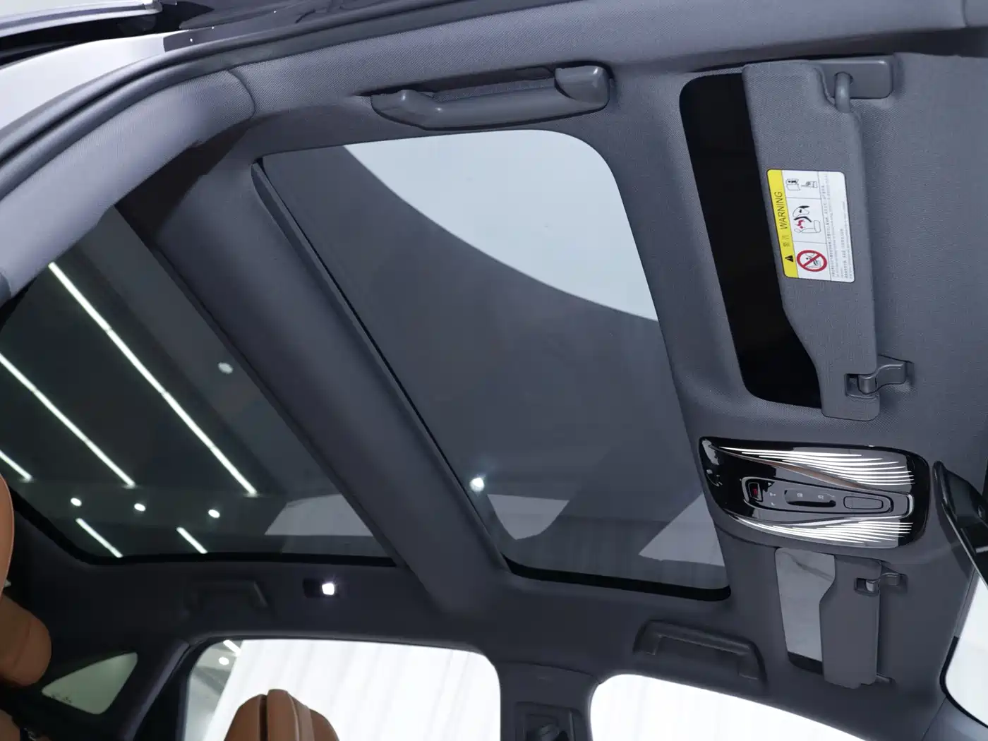 Voyah Passion 2025 2024 PHEV AWD Ultra Long Range Flagship