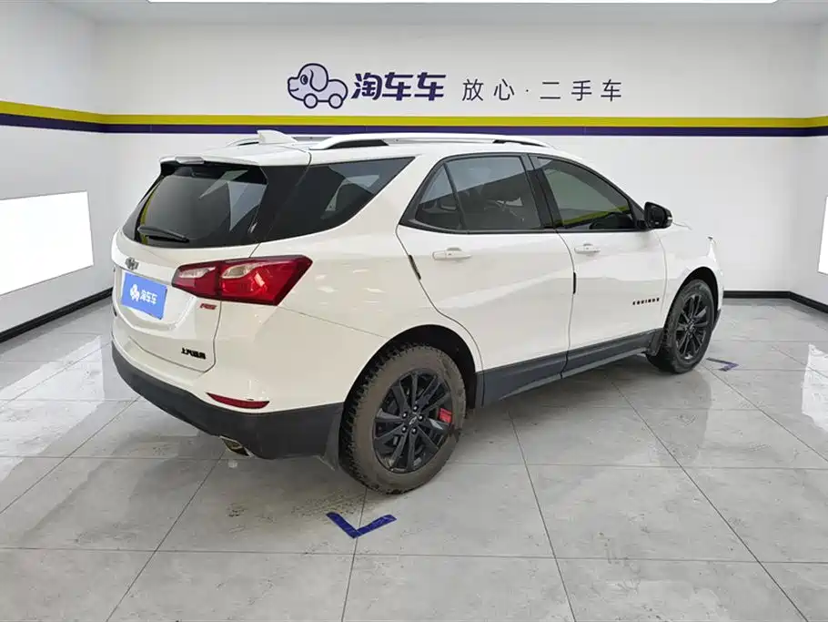Chevrolet Equinox 2019 Redline 550T Auto 4WD Tuojie RS Edition (China VI) фото 3