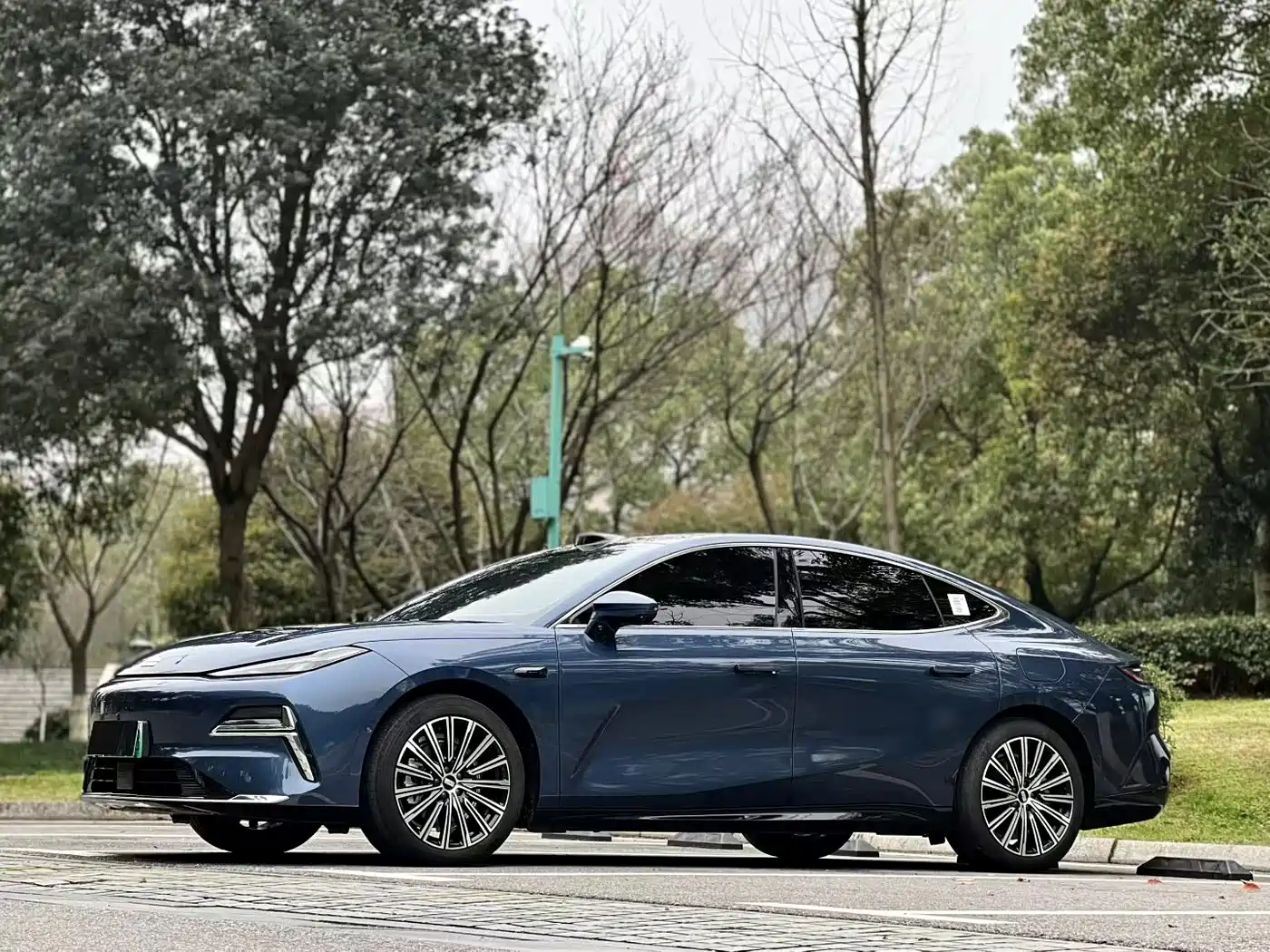 Geely Galaxy Galaxy Xingyao 8 2025 130km EM-P Starship Edition