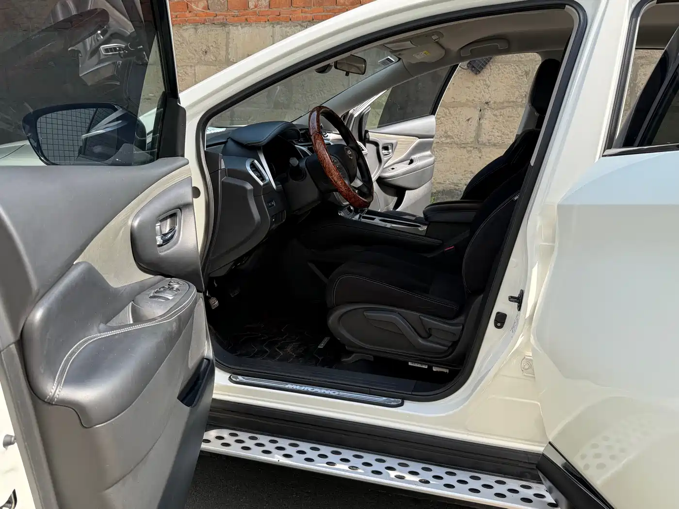 Nissan Murano 2022 2021 2.5L XE 2WD Elite Edition