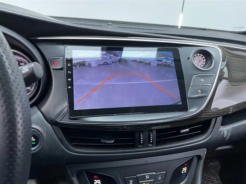 Buick Envision Plus 2018 20T 2WD Leading фото 10