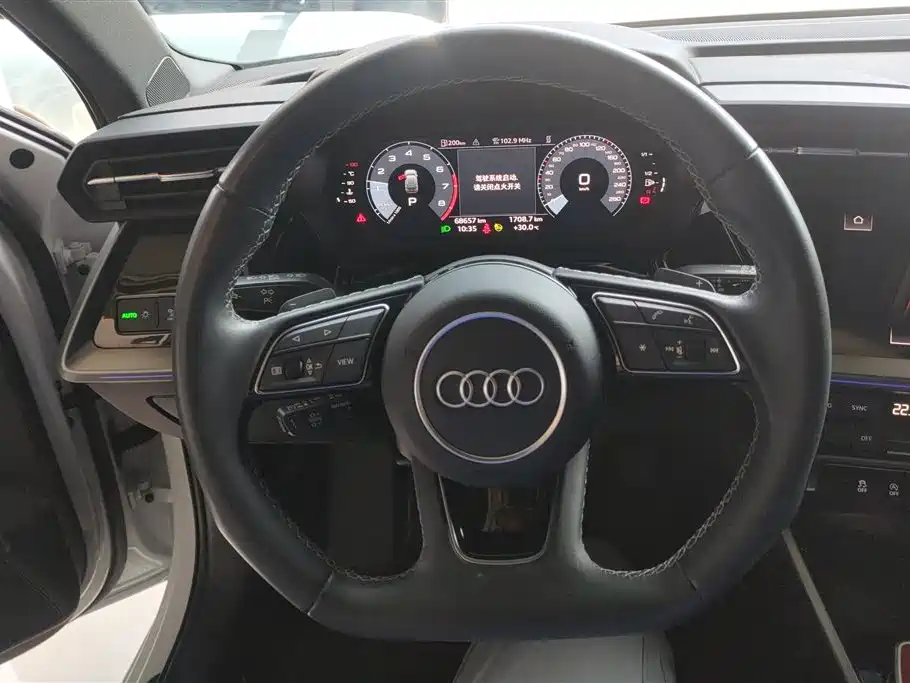 Audi A3 2023 Facelift Sportback 35 TFSI Fashion Sport фото 15