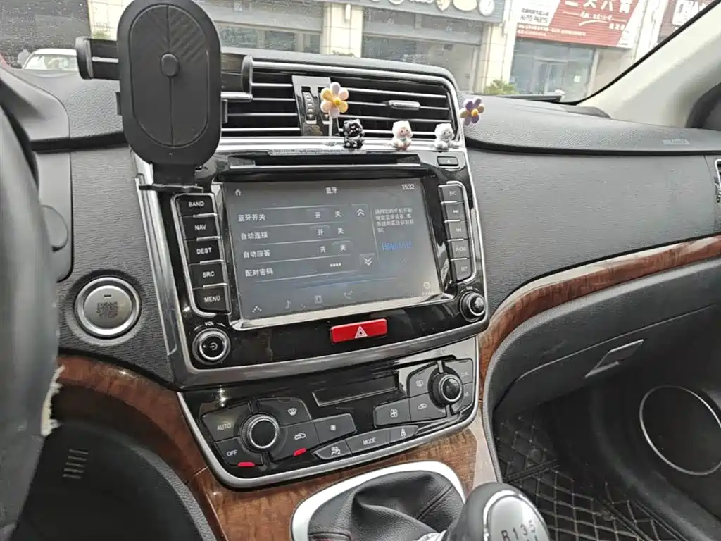 Haval H6 2017 Red Label Sport 1.5T Manual 2WD Elite фото 9