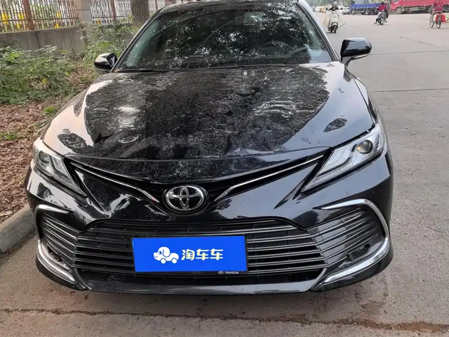 Toyota Camry 2021 2.0G Luxury Edition фото 2