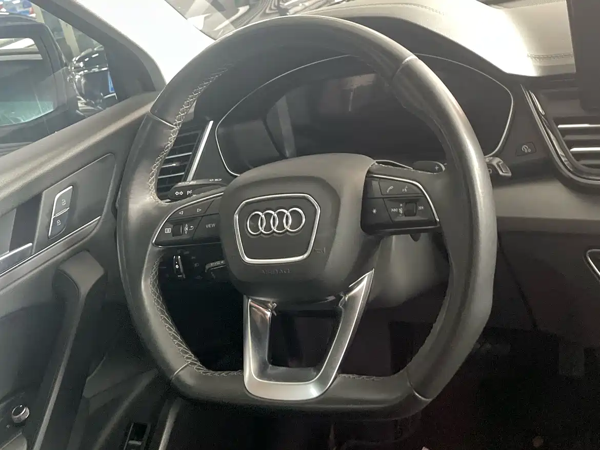 Audi Q5L 2023 40T Fashion Dynamic фото 16