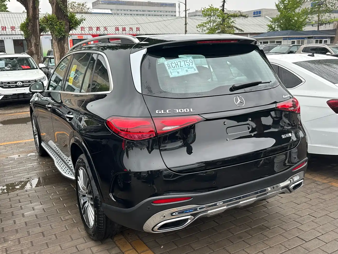 MERCEDES-BENZ GLC