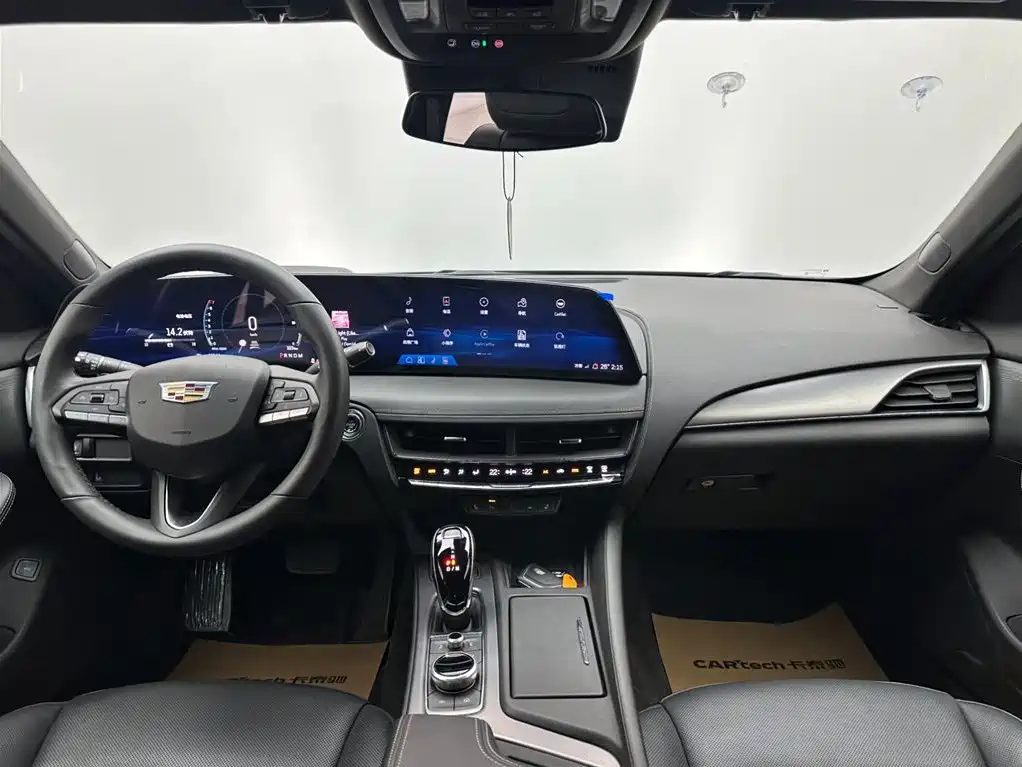 Cadillac CT5 2024 28T Luxury Model Pro фото 10