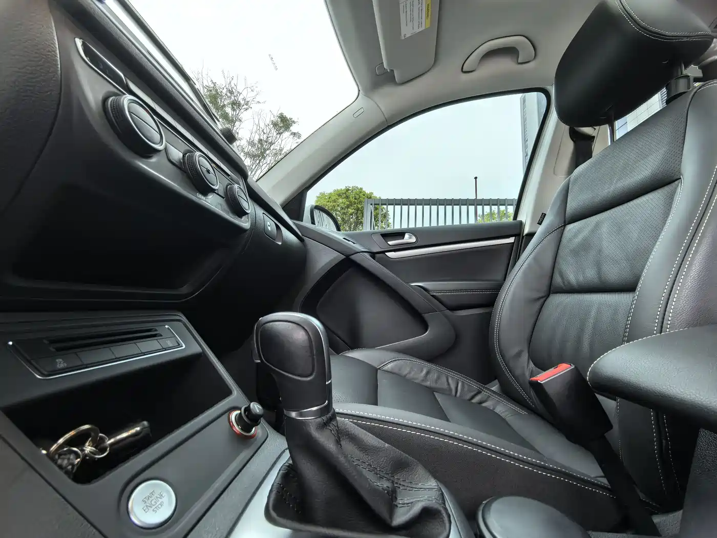 Volkswagen Tiguan 2016 Model 300TSI Automatic 2WD Luxury Edition фото 12