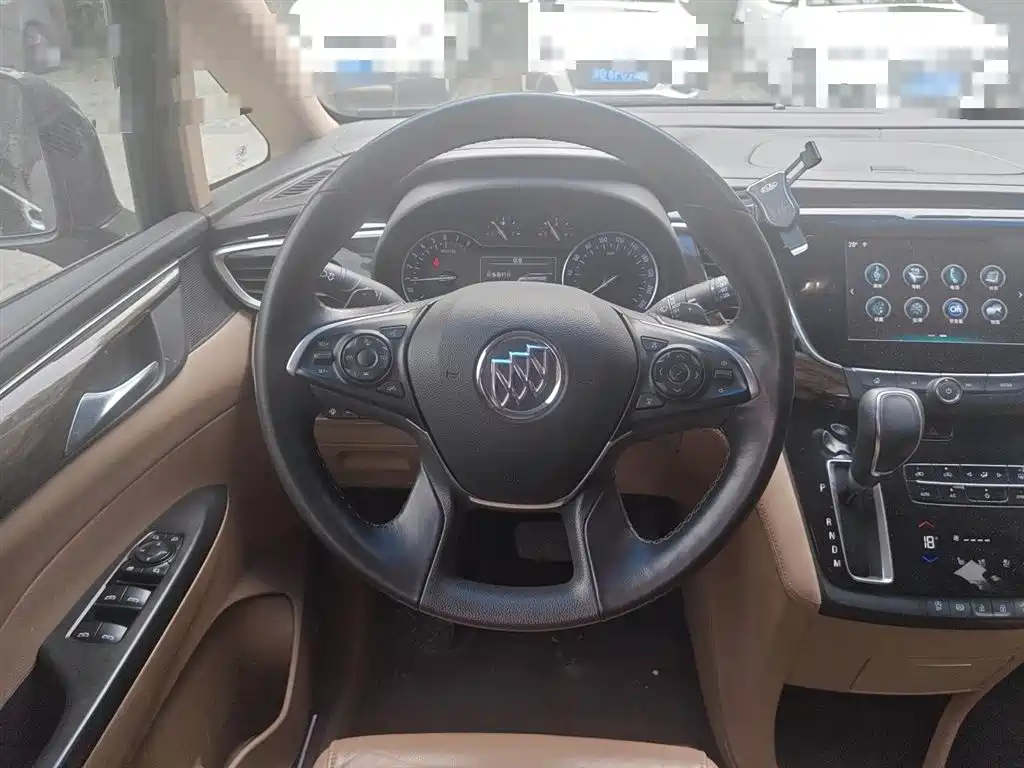 Buick GL8 2017 ES 28T Flagship China V фото 3