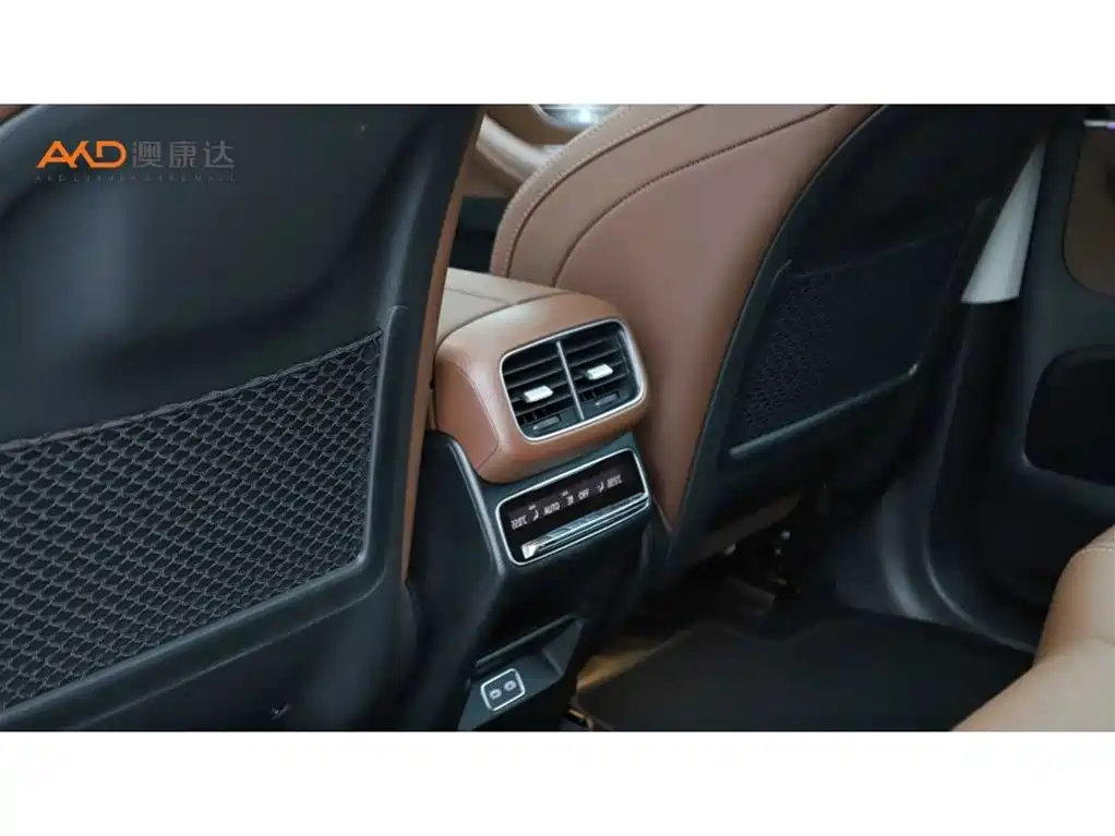 Mercedes-Benz GLE 2025 Facelift GLE 350 4MATIC Dynamic Model фото 9
