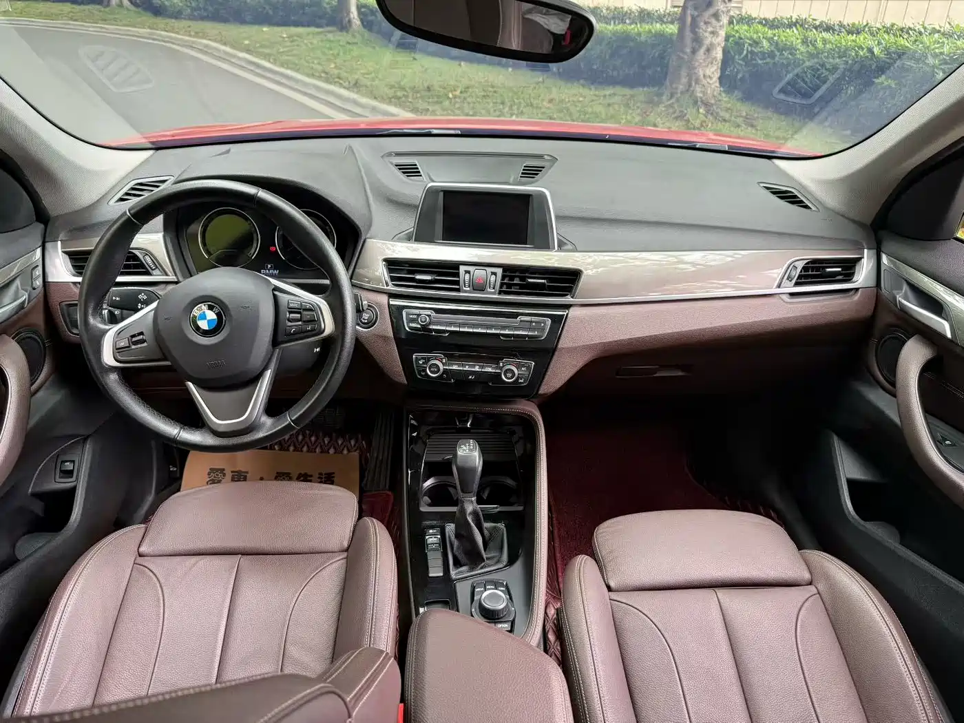 BMW X1 2019 sDrive18Li Premium Model фото 8