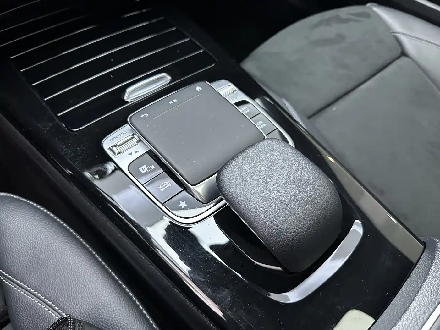 Mercedes-Benz A-Class 2020 A 200 L Sport Sedan фото 16