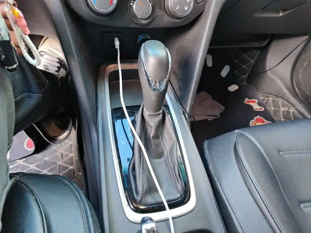 Chevrolet Monza 2022 320 Automatic Enjoyment Sunroof Edition фото 7