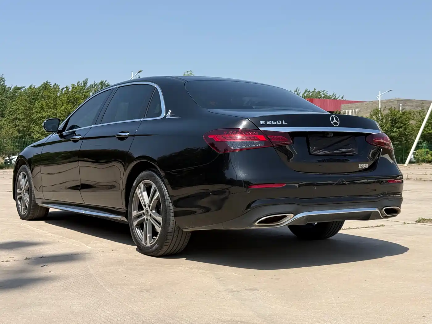 Mercedes-Benz E-Class 2021 E 260 L Sport фото 12