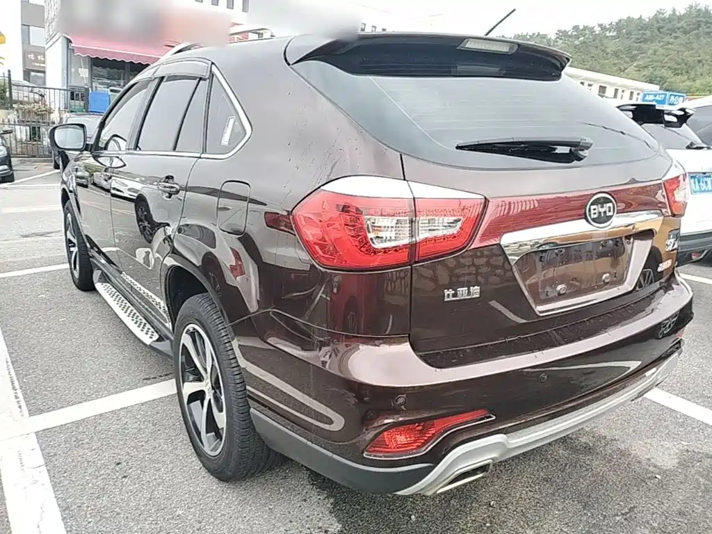 2017 BYD S7