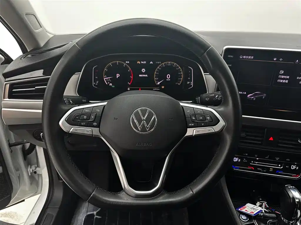 Volkswagen Bora 2023 280TSI DSG Prestige Edition фото 11