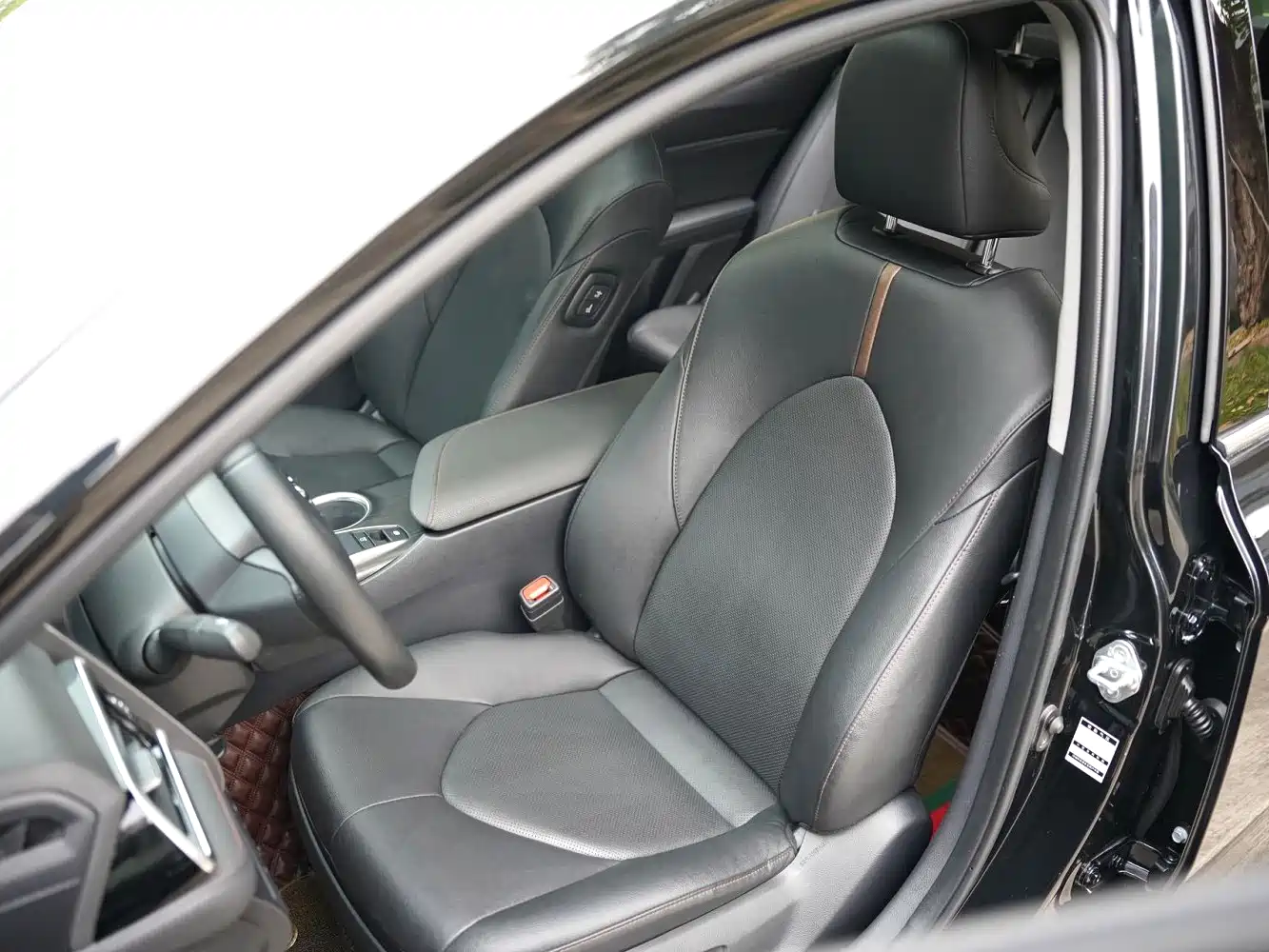 Toyota Camry 2019 2.0G Luxury Edition China VI фото 9