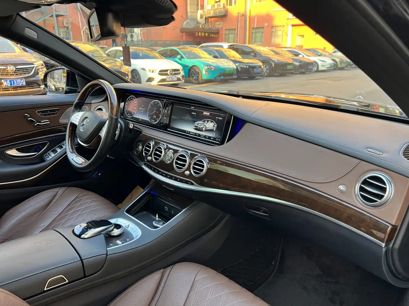 Mercedes-Benz Maybach S-Class 2016 S 400 4MATIC фото 11