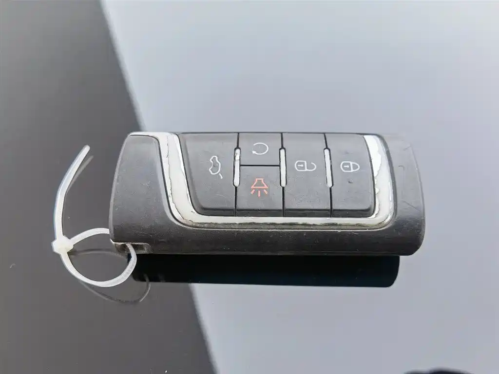 GAC Trumpchi Trumpchi GS8 2020 Model 390T FWD Luxury Smart Connect (7-seater) фото 19