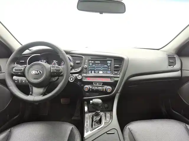 Kia K5 2015 2.0L Automatic LUX — фото 5