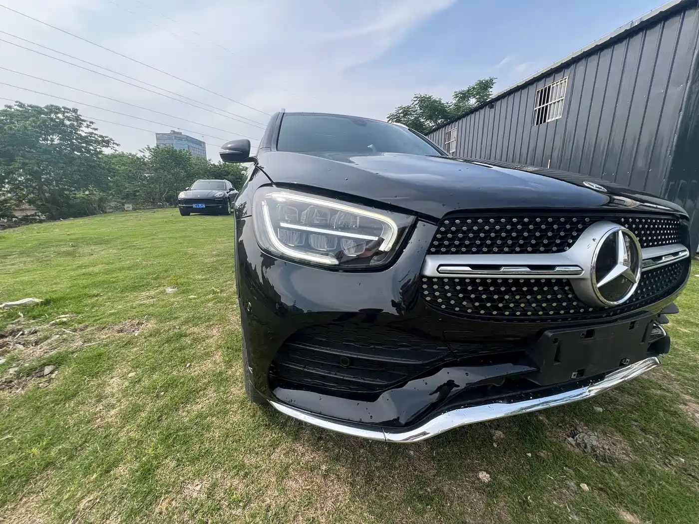 MERCEDES-BENZ GLC