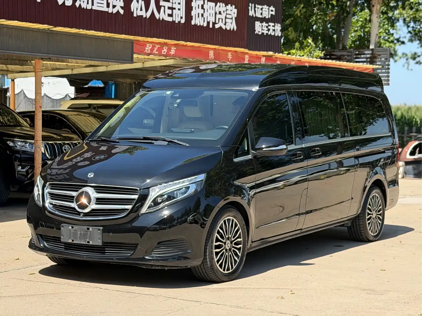 Mercedes-Benz V-Class 2018 2018 V 260 L Premium Long Version China V
