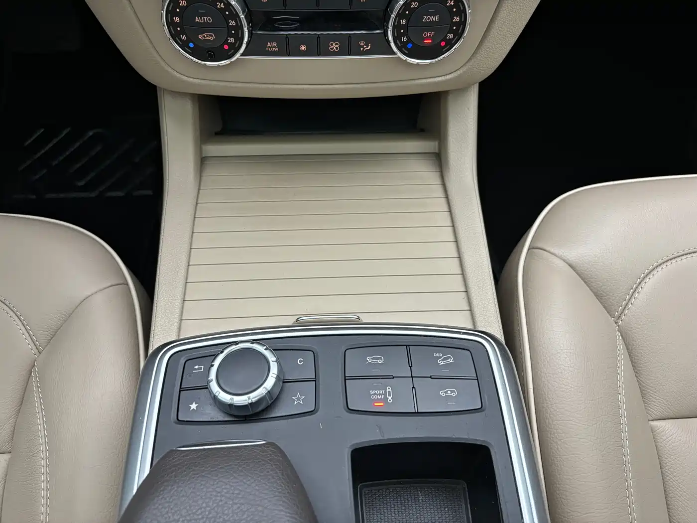 Mercedes-Benz M-Class 2012 Model ML 350 Luxury фото 12