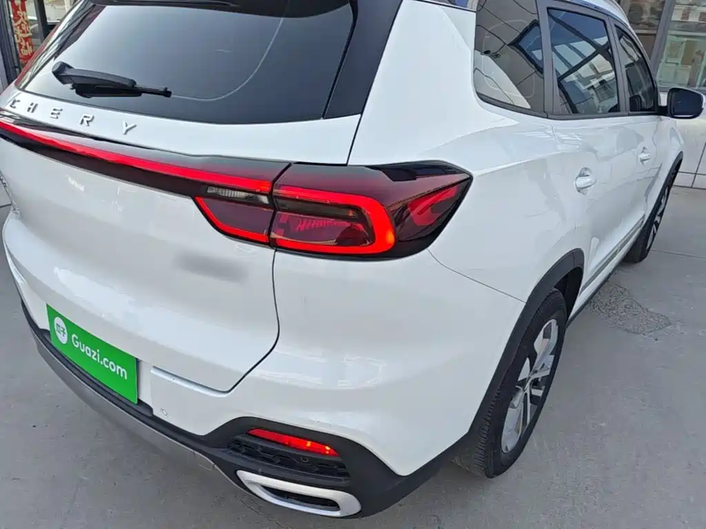 Фото 8 - Chery Tiggo 8