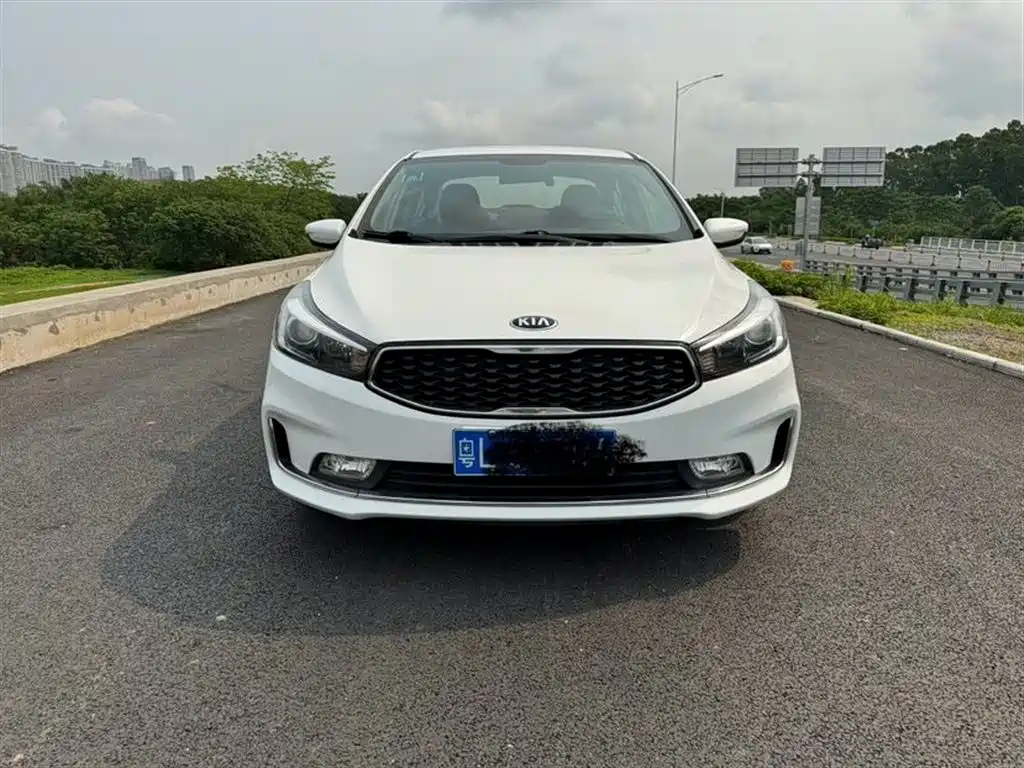 Kia K3 2016 1.6L Automatic GL фото 2