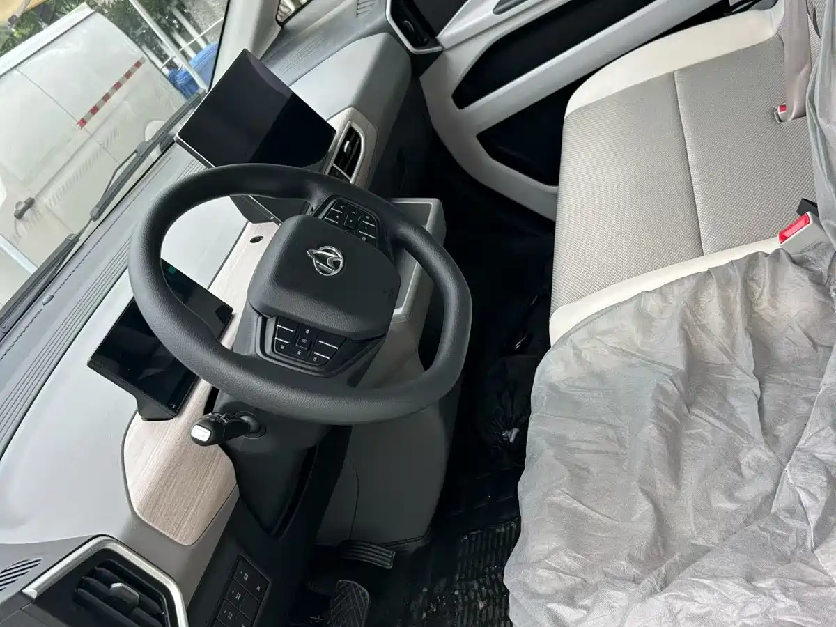 Changan Kuayue Kua Yue Xing Guang EV 2026 2025 Model 7-Seater Passenger Van 350km Luxury Edition