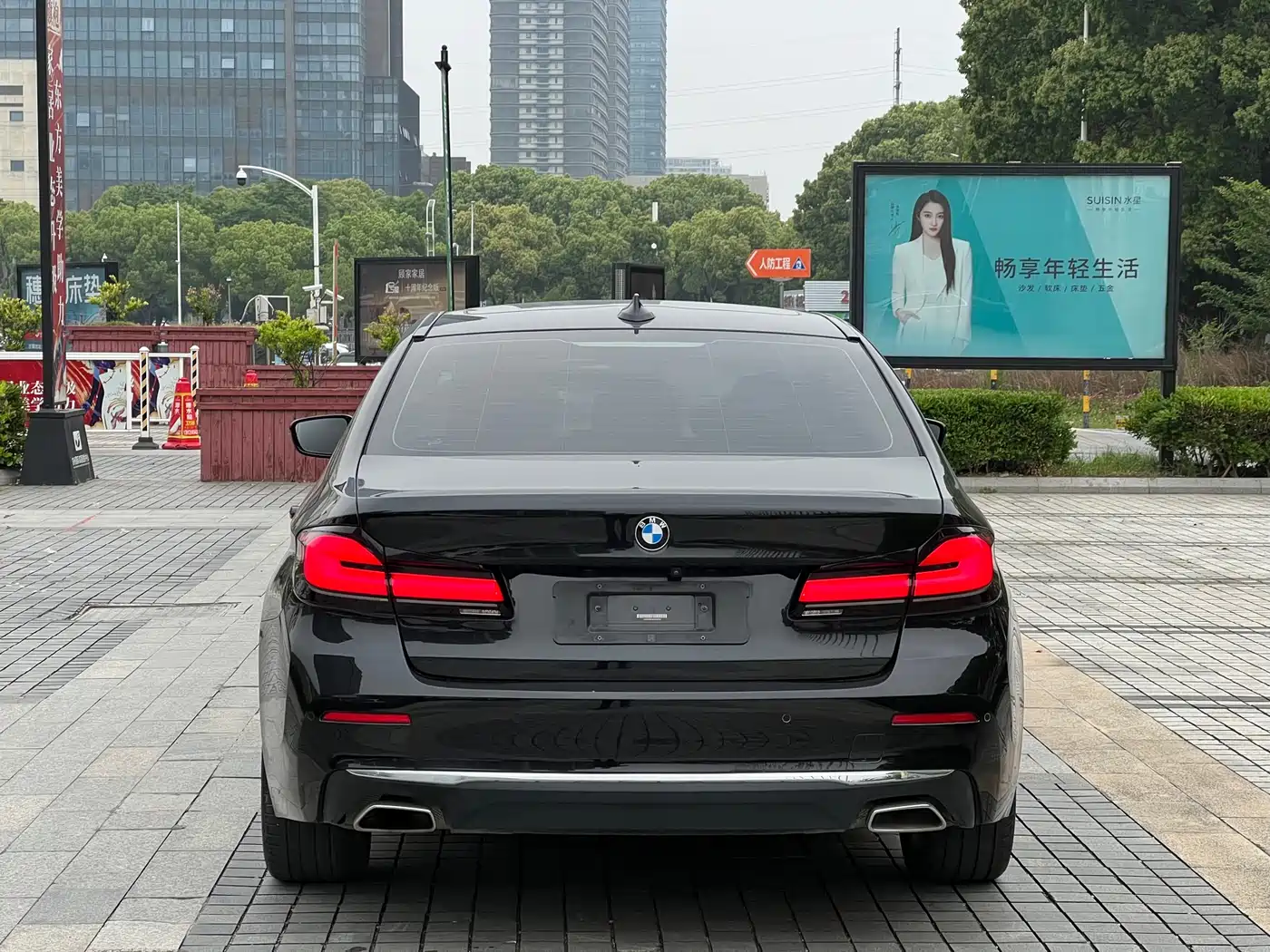 BMW 5 Series New Energy 2021 535Le Luxury Package фото 4