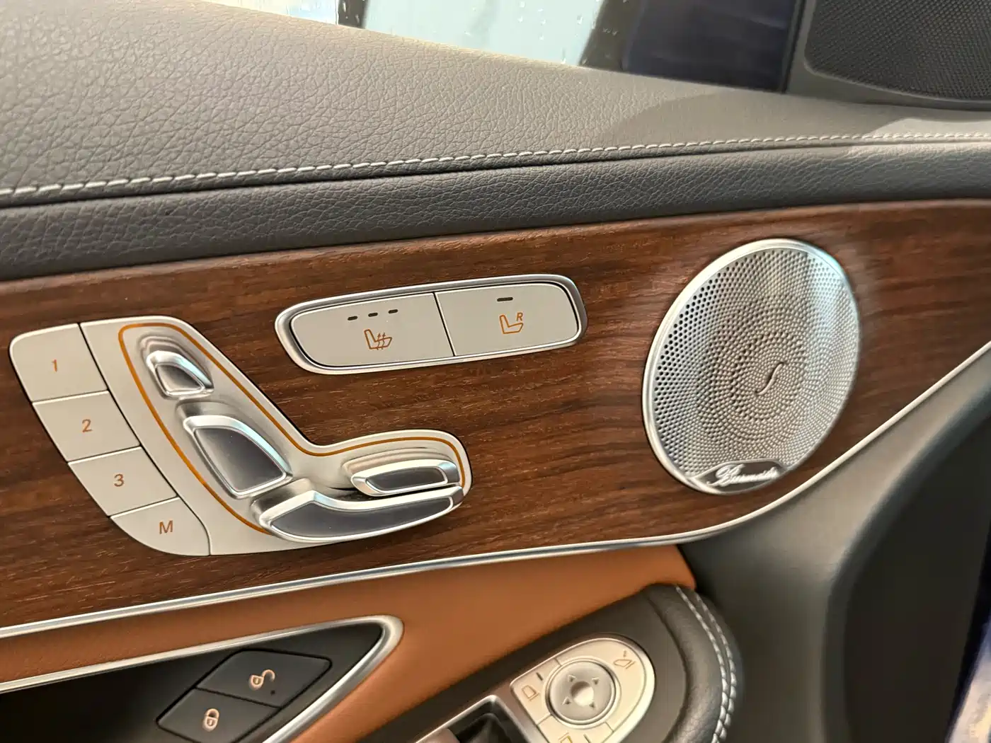 Mercedes-Benz GLC 2021 GLC 300 L 4MATIC Sporty фото 22
