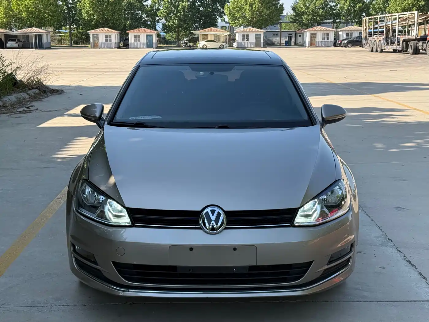 Volkswagen Golf 2016 230TSI Automatic Comfort фото 2