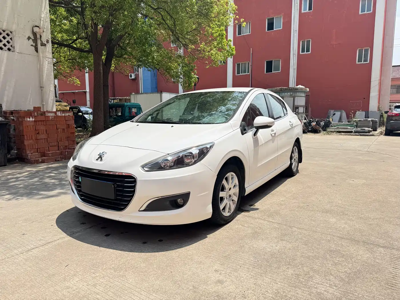 Peugeot 308 2013 Model 1.6L Automatic Trend Style