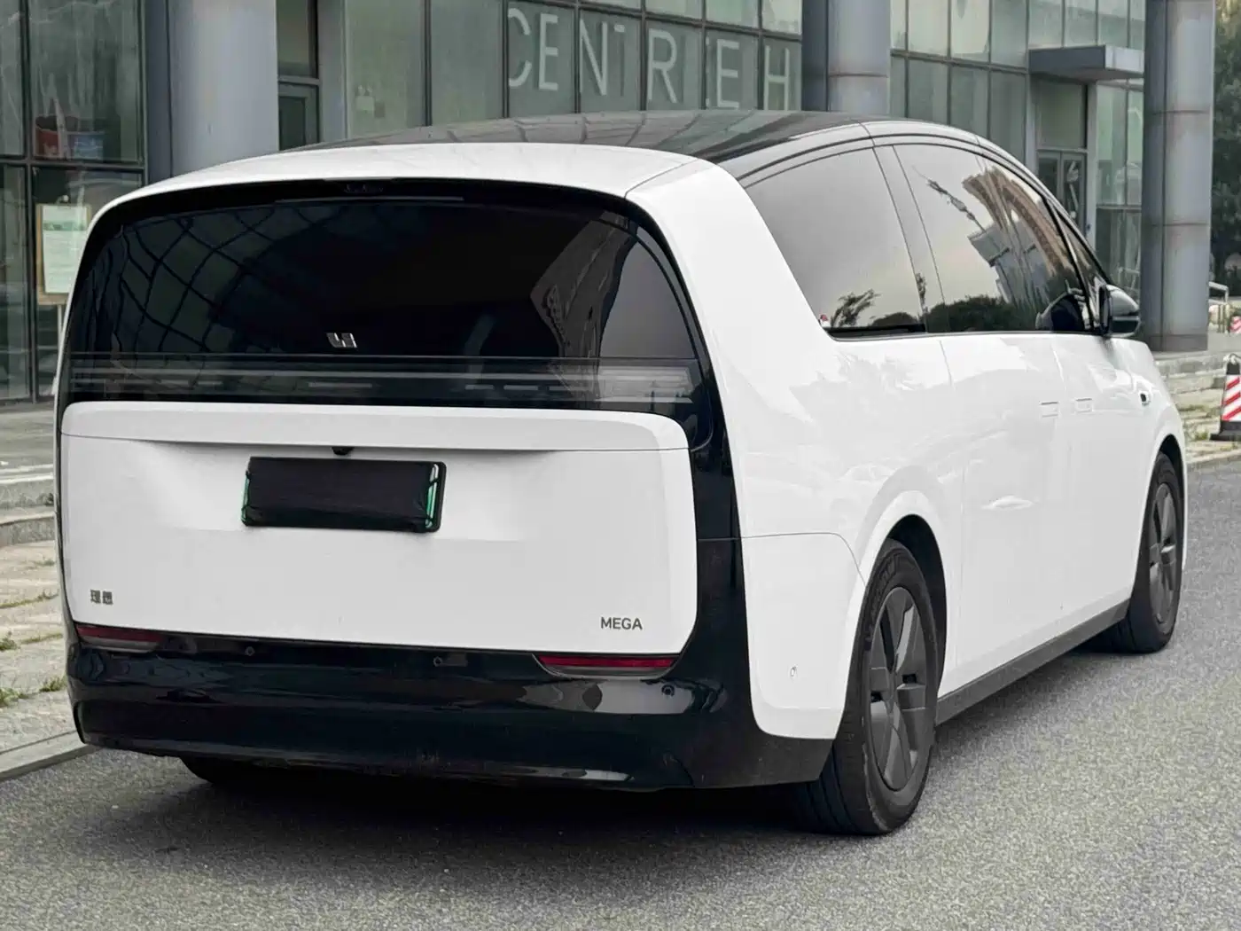 Li Auto MEGA 2024 2024 Ultra