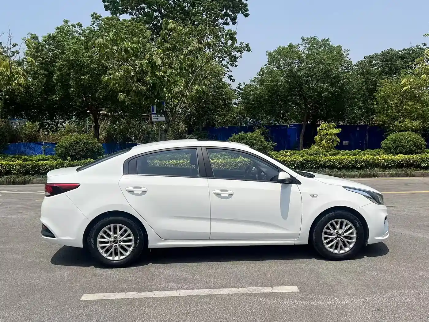 Kia K2 2017 Sedan 1.4L AT GLS фото 8