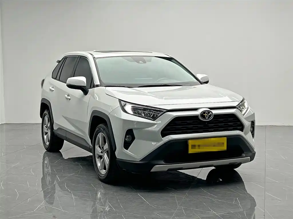 Toyota RAV4 Rongfang 2021 2.0L CVT 2WD Trend фото 8