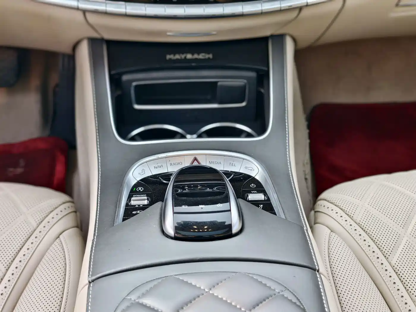 Mercedes-Benz Maybach S-Class 2018 Model S 680 фото 51