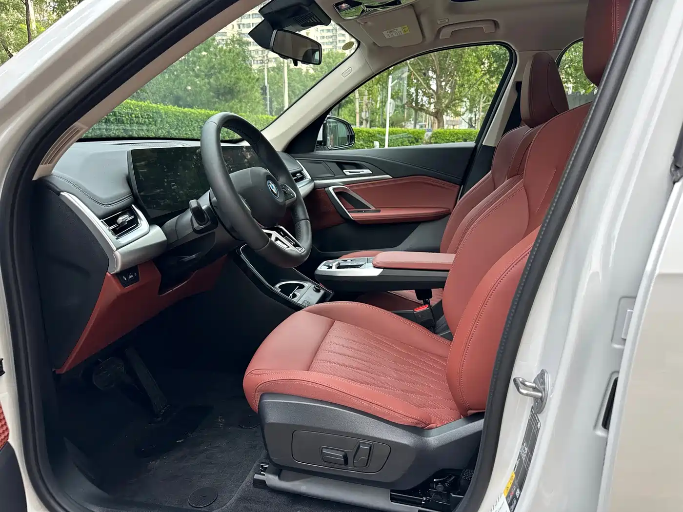 BMW iX1 2026 2026 eDrive25L M Sport Package
