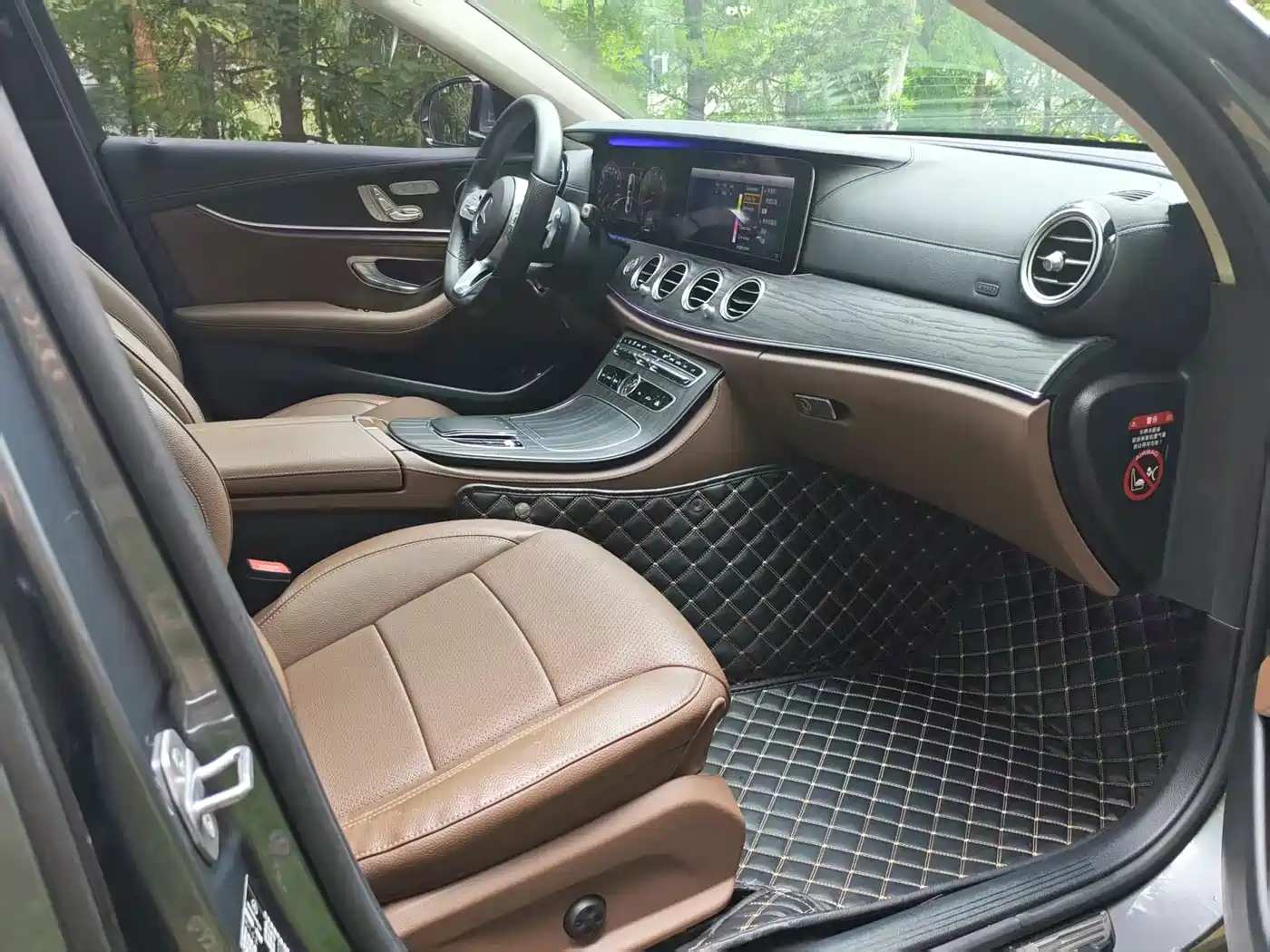Mercedes-Benz E-Class 2019 Facelift E 300 L Sport Fashion фото 11