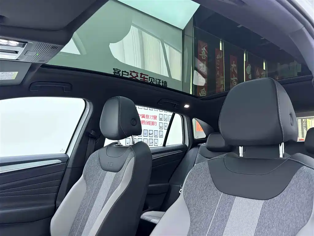 Volkswagen ID.4 CROZZ 2025 Pure Enjoyment Edition фото 26