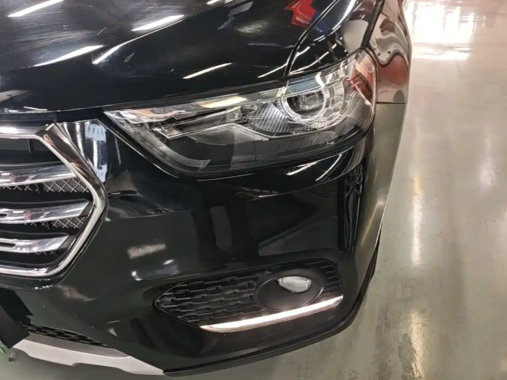 Фото 24 - Haval H6