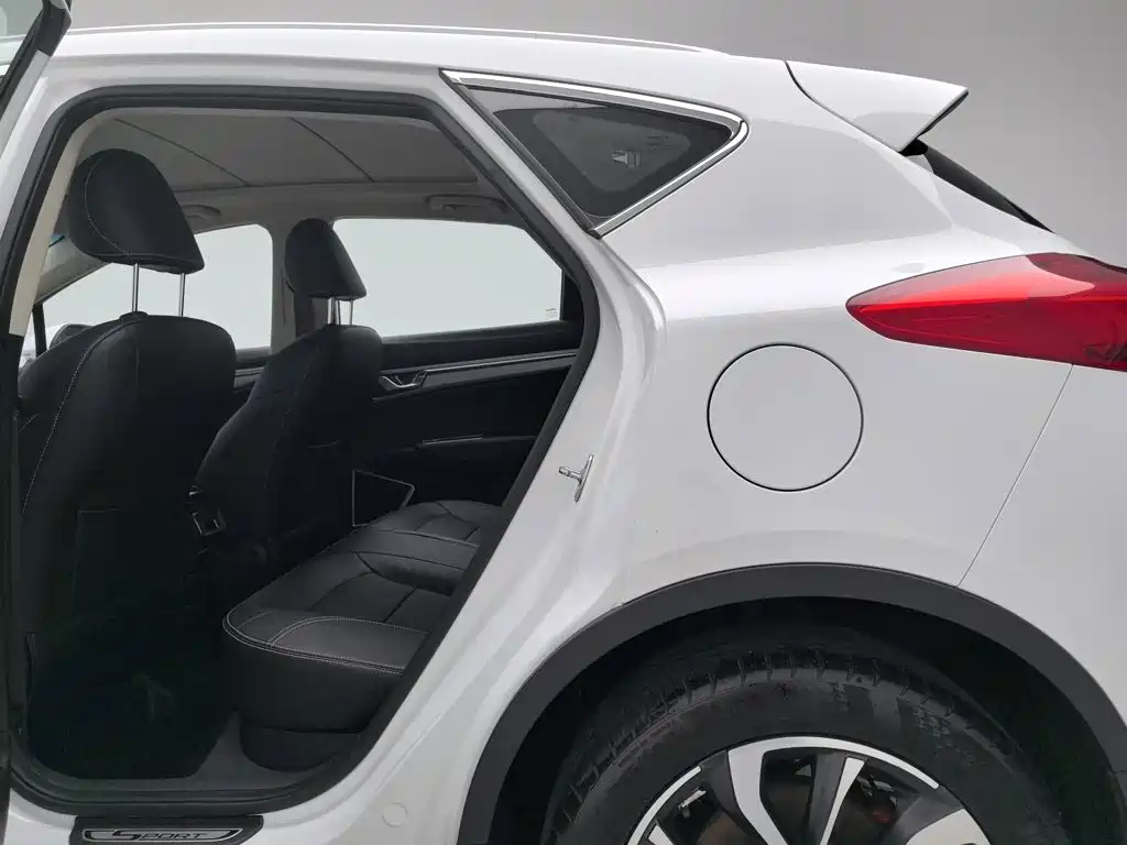 Geely Emgrand GS 2020 2019 1.4T CVT Dynamic