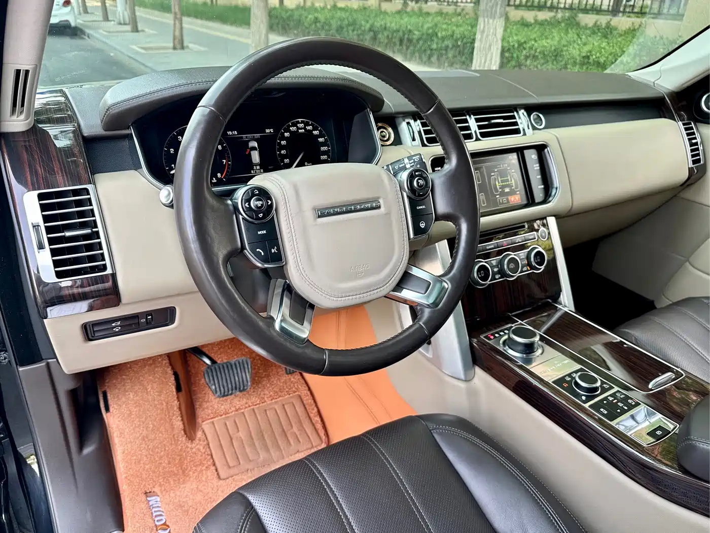 Land Rover Range Rover 2014 3.0 SC V6 Vogue фото 9
